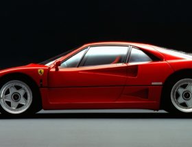 Ferrari F40 silnik