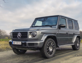 mercedes opuszcza rosję