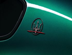 Maserati zostaje. Szykuje nowe GranTurismo, GranCabrio i Grecale