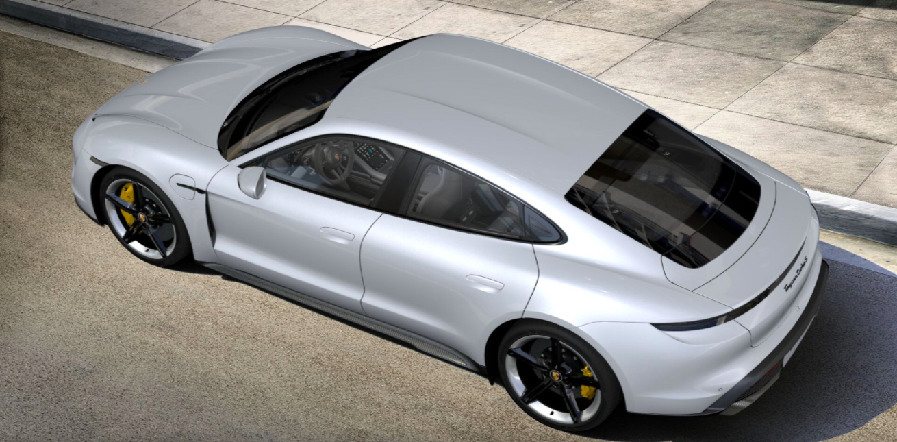 Porsche Taycan nowe elementy wyposażenia, lepsze osiągi