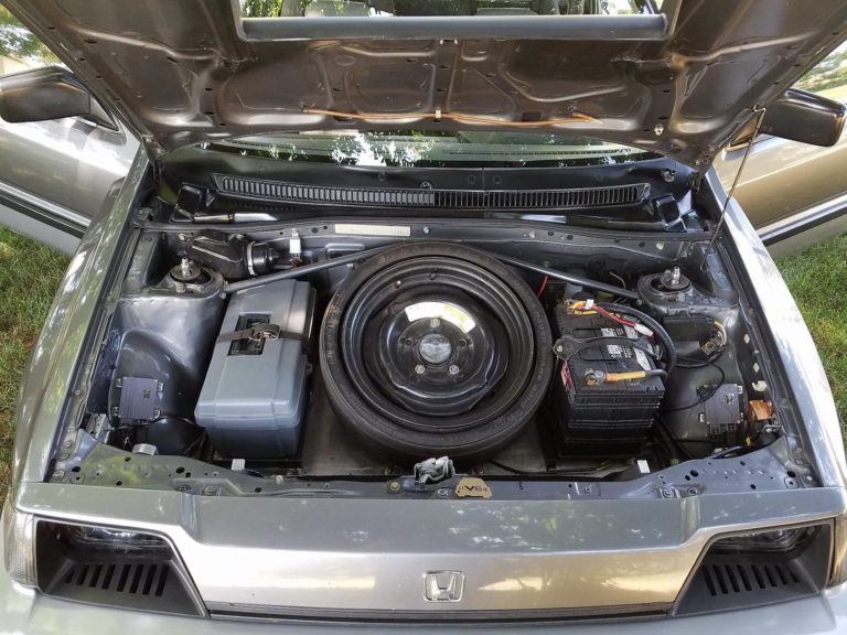 Oto „Hondura” Honda Civic V6 z silnikiem umieszczonym