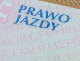 jazda bez prawa jazdy