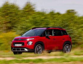 Citroen C3 Aircross nie nadaje się na tor, ale na powrót z toru jest świetny