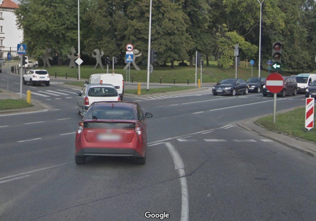 zawracanie na zielonej strzałce w lewo przepisy ruchu drogowego