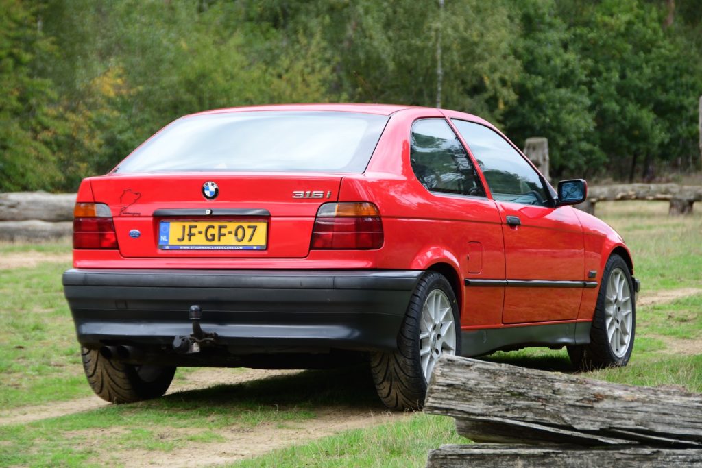 BMW 3 Compact E36