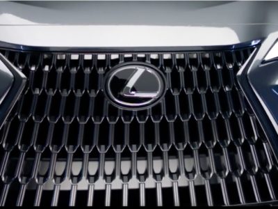 Wyciekł nowy Lexus NX. Wygląda jak twój stary. Możesz skrolować dalej