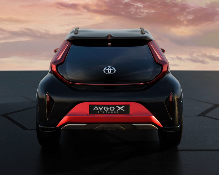 Toyota Aygo X nawet małe auto do miasta może być crossoverem