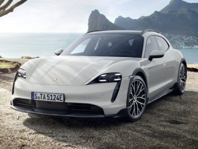Skonfigurowałem sobie Porsche Taycana Cross Turismo. Wyszło mi 547 696 zł