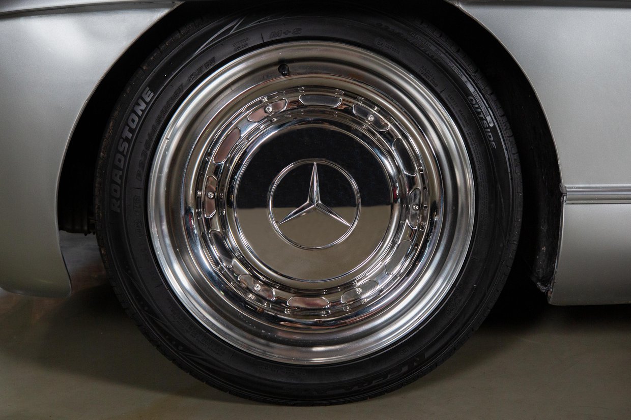 Mercedes SLK AMG posłużył do budowy repliki Gullwinga