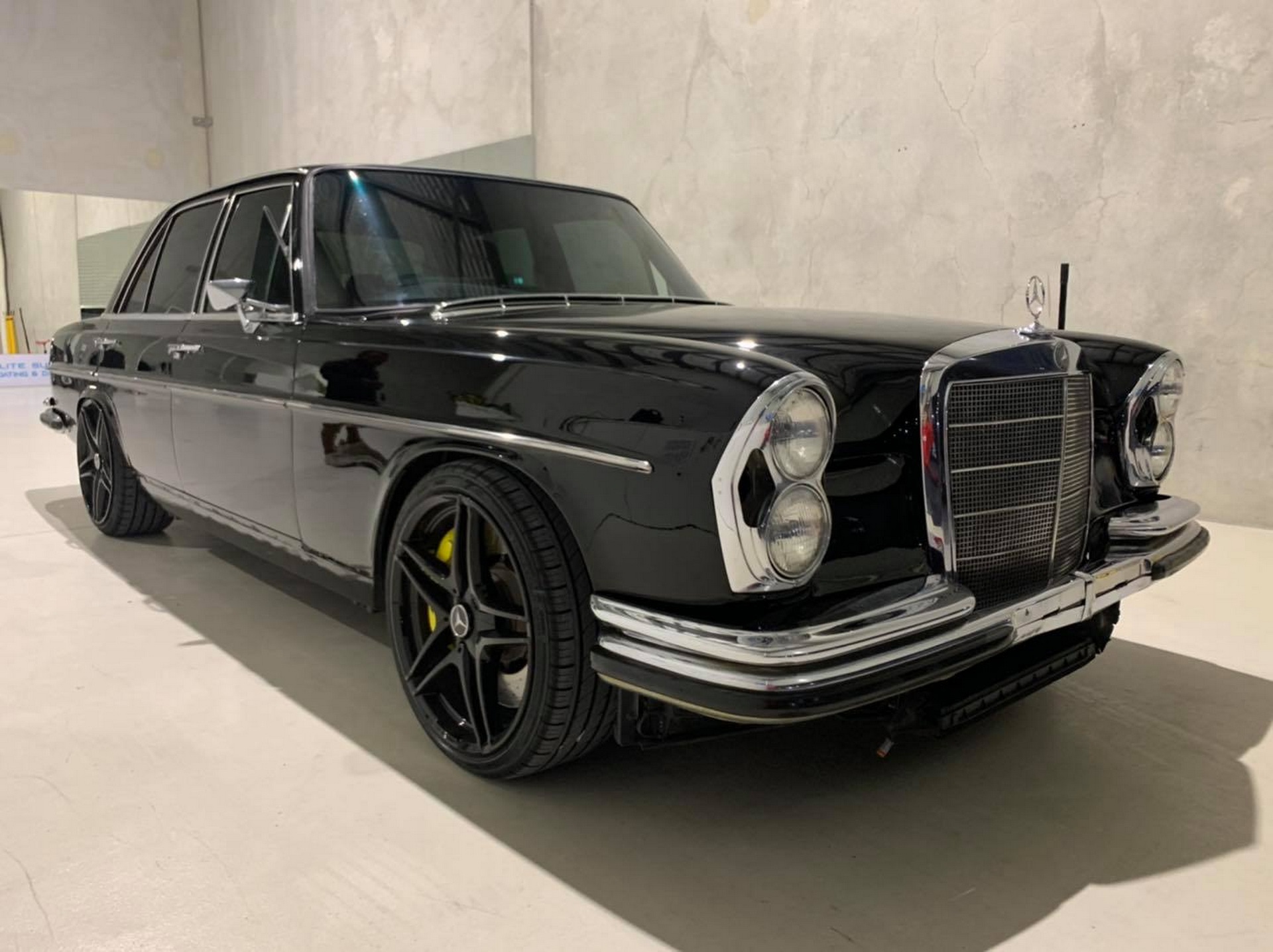 mercedes w108 restomod