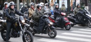 parkowanie motocykli darmowe nie w Paryżu