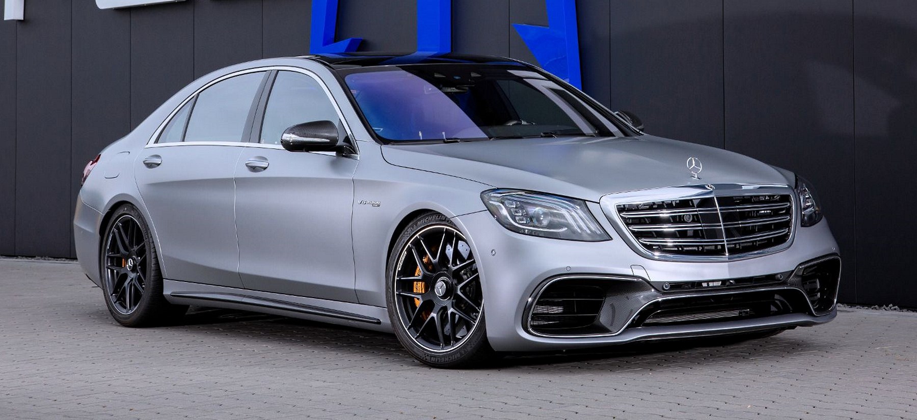 Mercedes-AMG S63