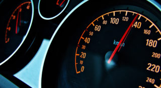 Nie będzie mandatu 1500 zł za przekroczenie o 30 km/h. Jest inna opcja