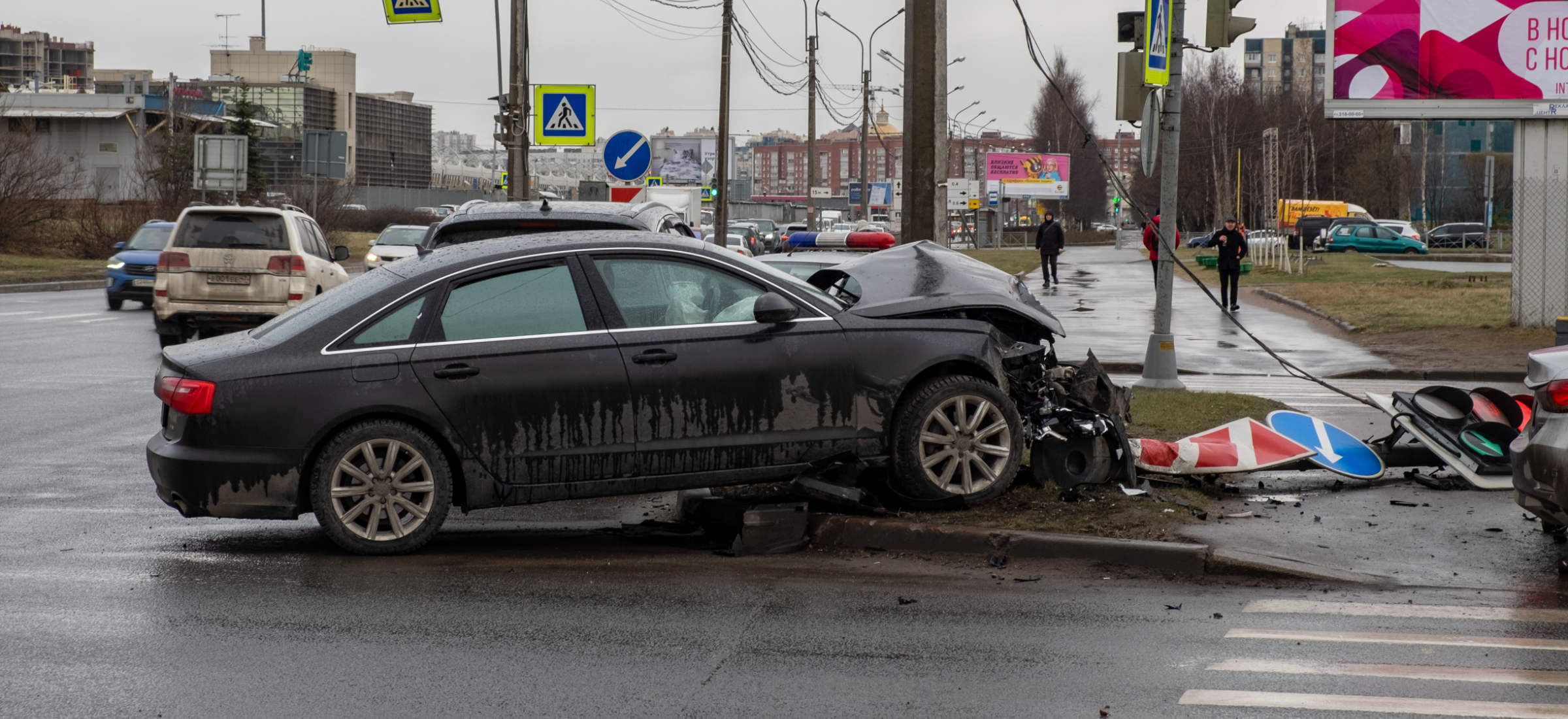 Rządowe Audi A8 za 2,5 miliona piąty rok gnije gdzieś w Oświęcimiu