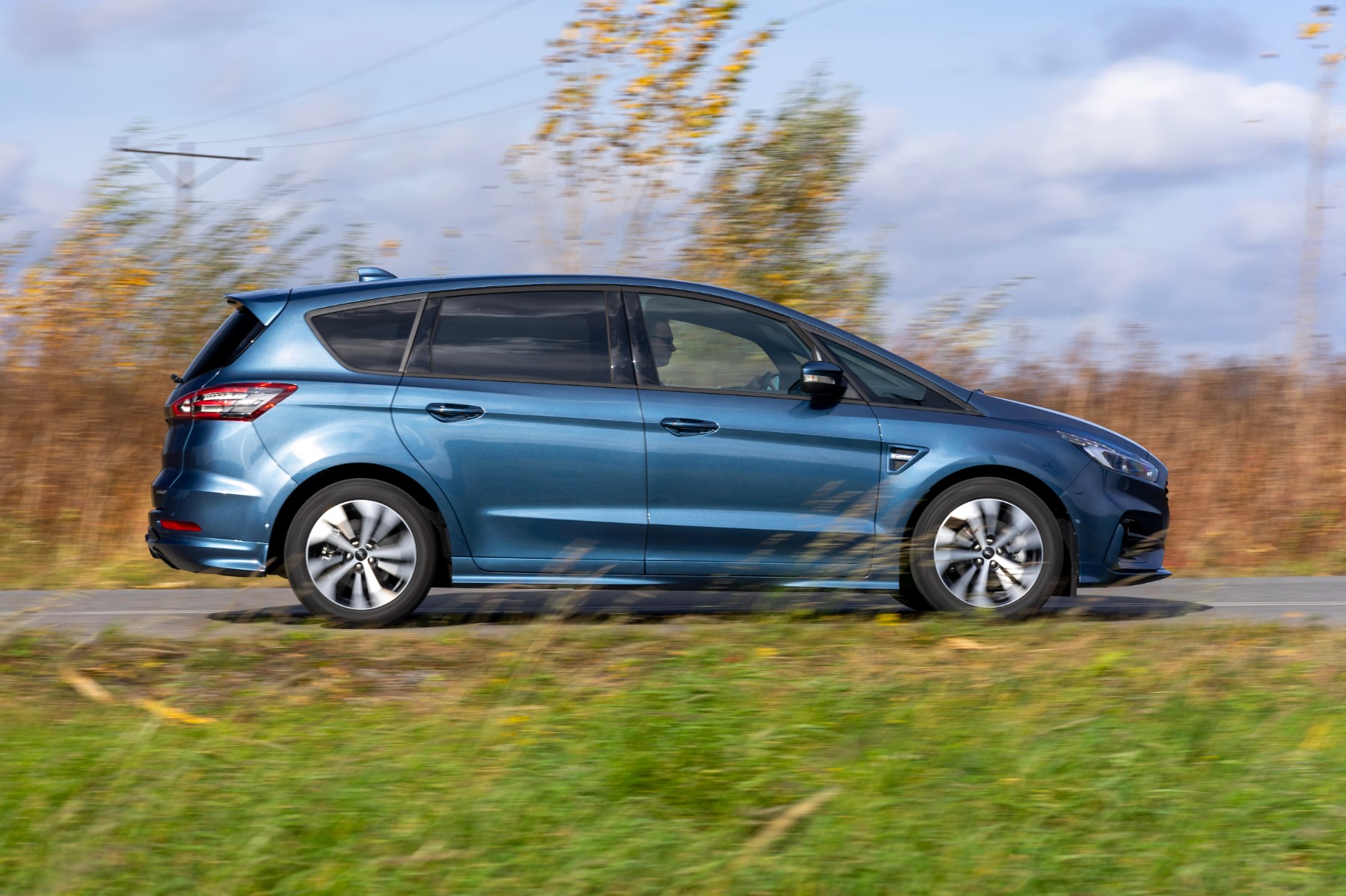 Ford S-Max hybrid