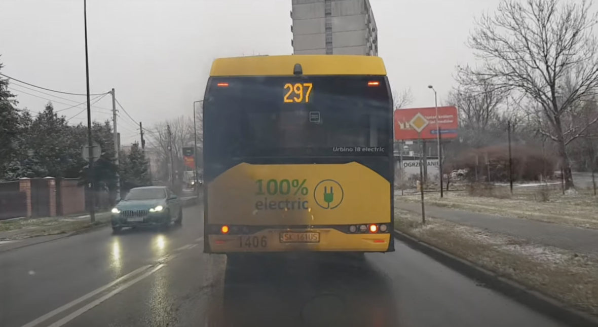 Elektryczny autobus z silnikiem Diesla – przecież  ludzie nie mogą marznąć