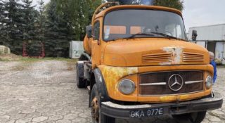 Ciekawy Mercedes z 1970 r. na sprzedaż. Cena jest naprawdę dobra