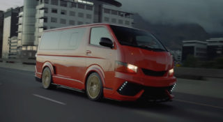 Toyota Hiace V12