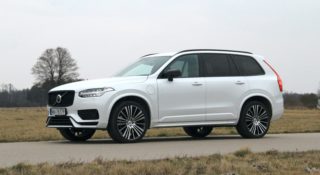 volvo xc90 t8
