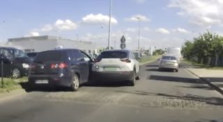 taksówkarz stłuczka stop cham