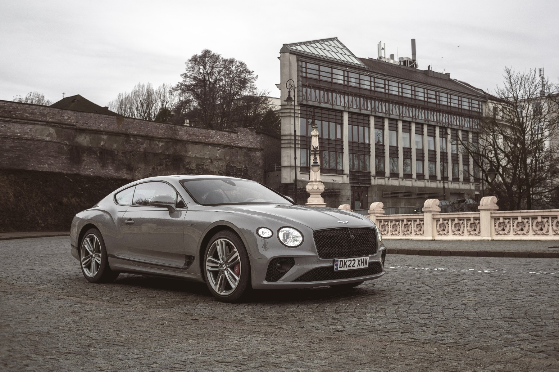 Bentley Continental GT Speed towarzyszył mi przez święta. Ma silnik W12. Bo jeszcze może