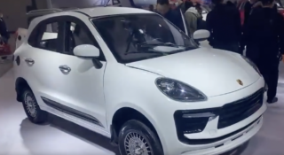 To Porsche możesz kupić za grosze. Ma osła na masce i POWER