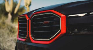 bmw XM Label Red cena