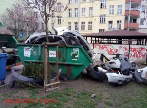 odpady z nielegalnego warsztatu samochodowego