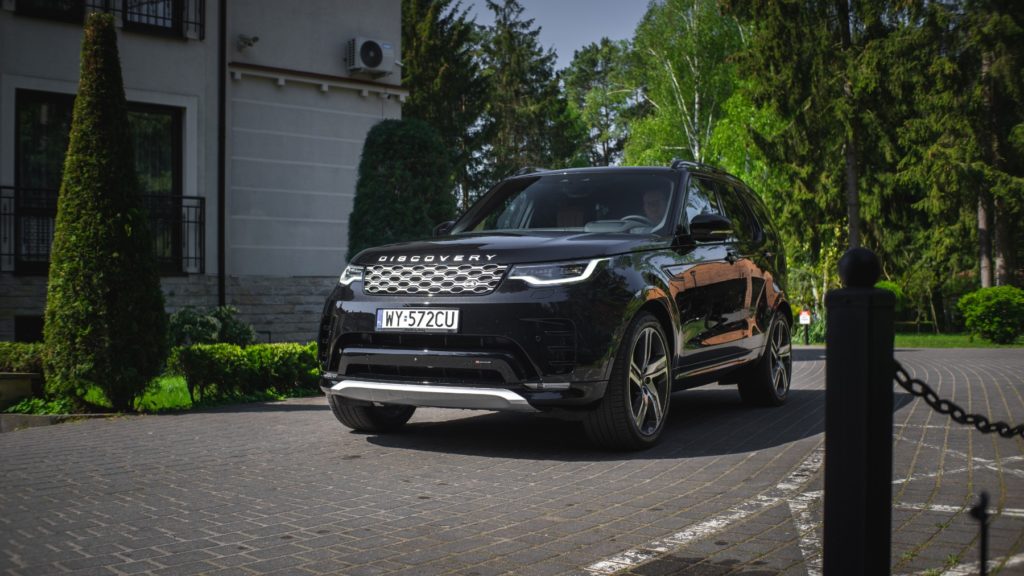 land rover discovery 5