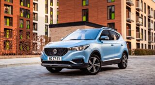 Nowe MG ZS przyłapane, nadchodzi spektakularna zmiana. Co na to Toyota?