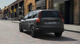Przegląd zero: hybrydowa Dacia Jogger kontra wszyscy rywale