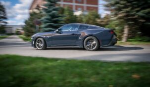 Ford Mustang Dark Horse