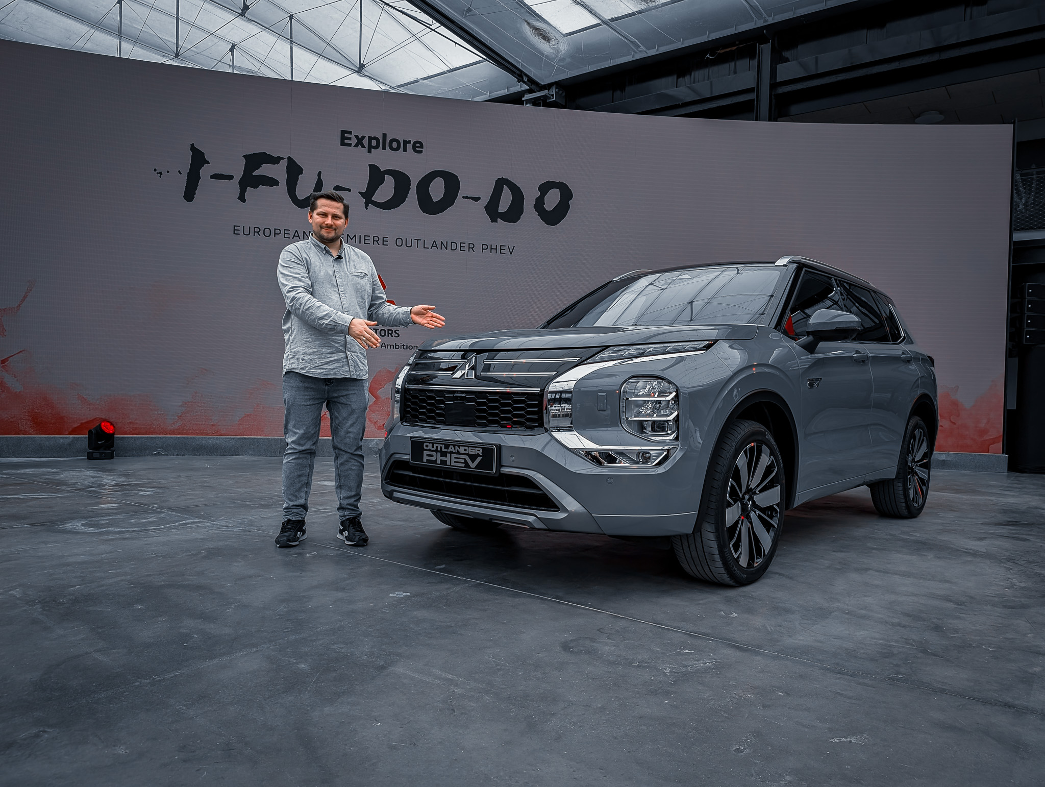 Nowy Mitsubishi Outlander to samochód dla melomanów &#8211; pierwsze wrażenia