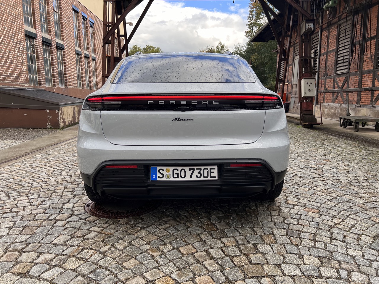 porsche macan ev test 