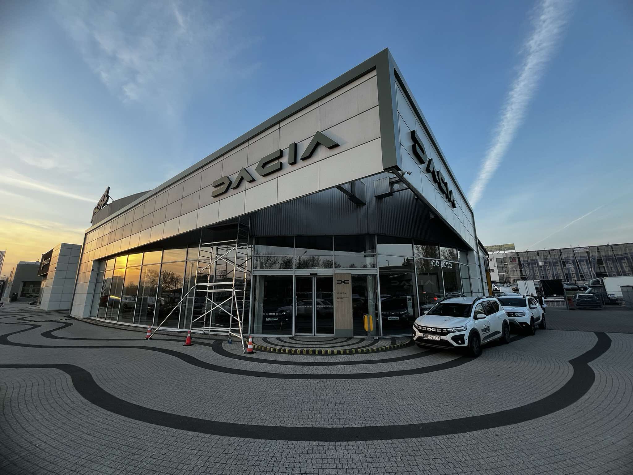 Dacia Duster dealer