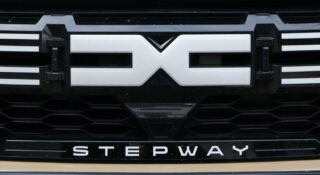 Nowa Dacia Sandero nadchodzi. Nowy przód to tylko początek zmian