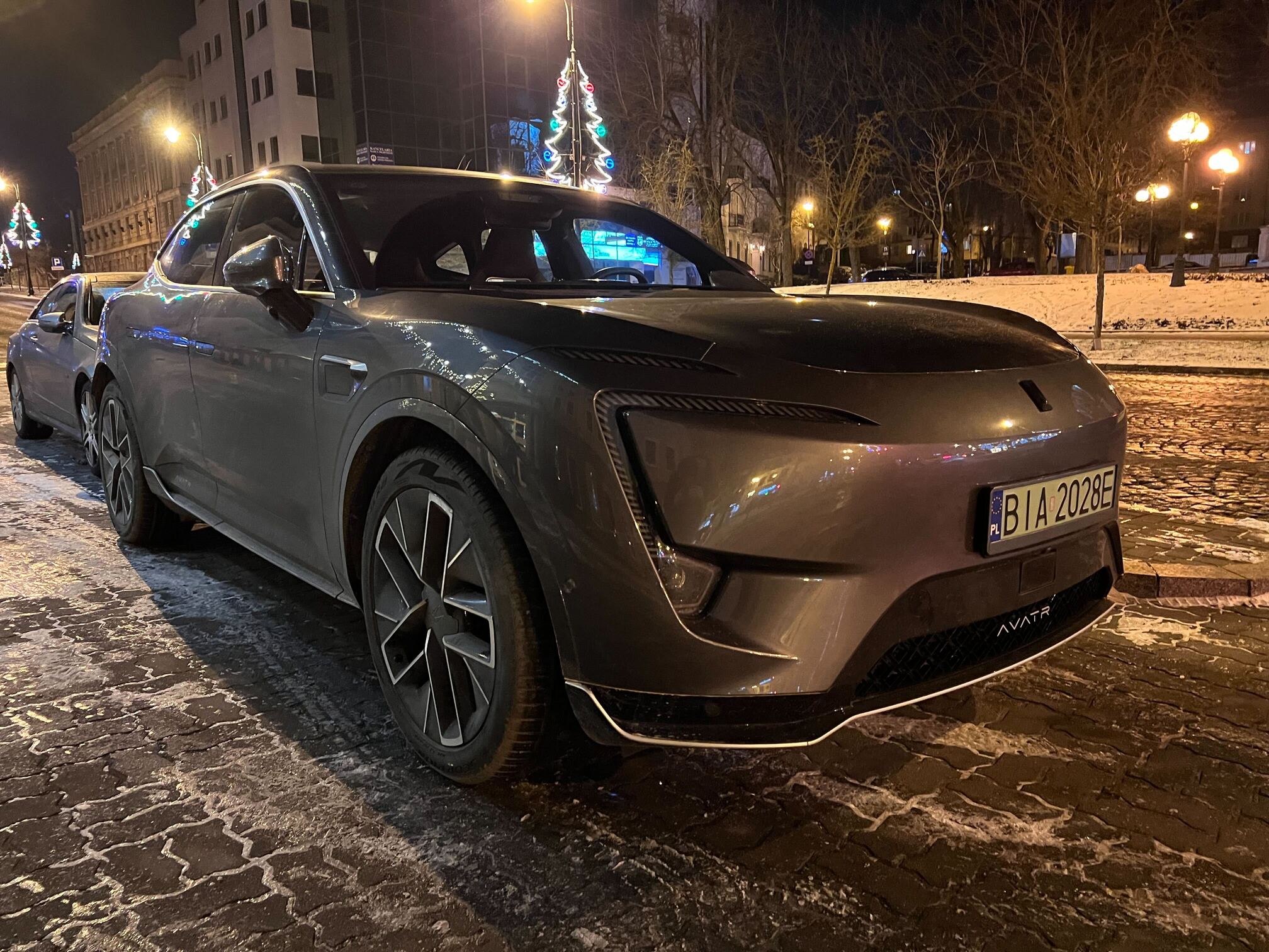 Dziwny samochód trafił do Polski. Po Białymstoku kręci się Avatr 11