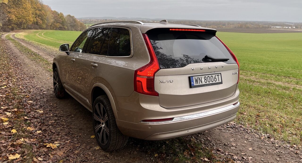 volvo xc90 test b5