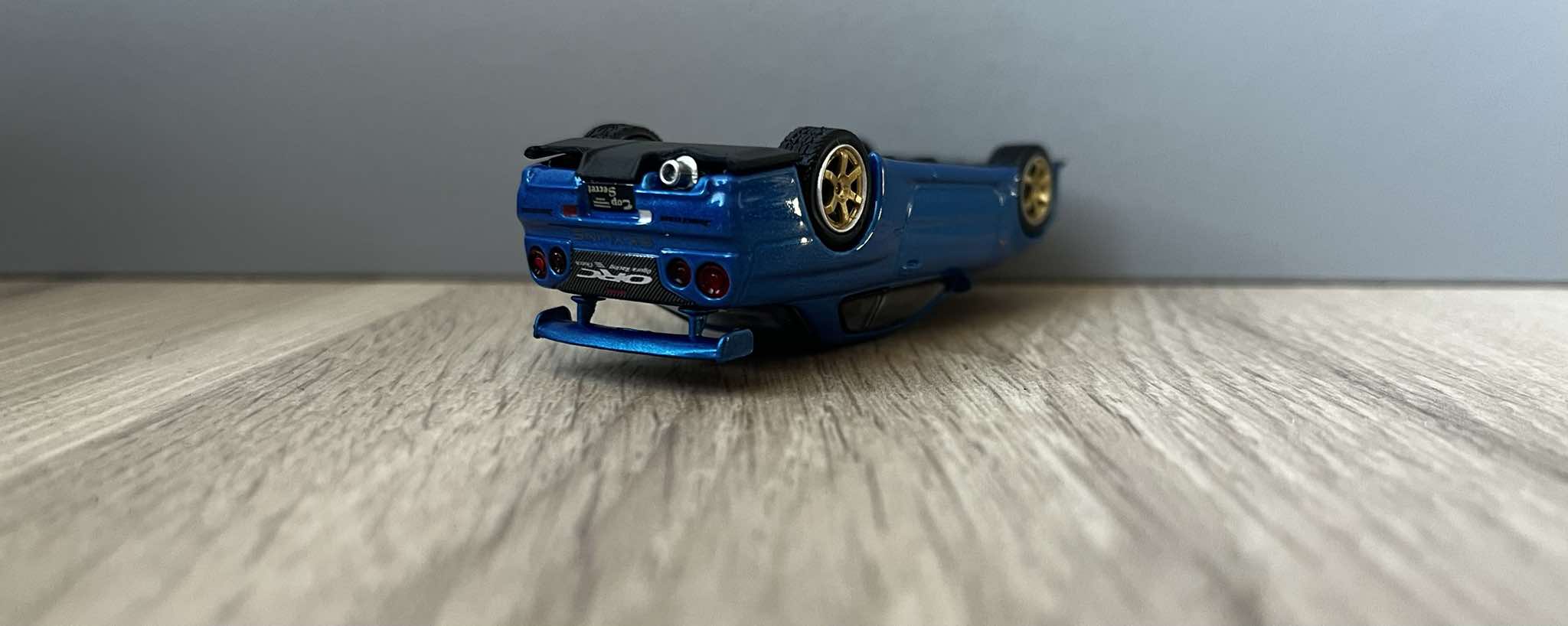 GT-R na dachu