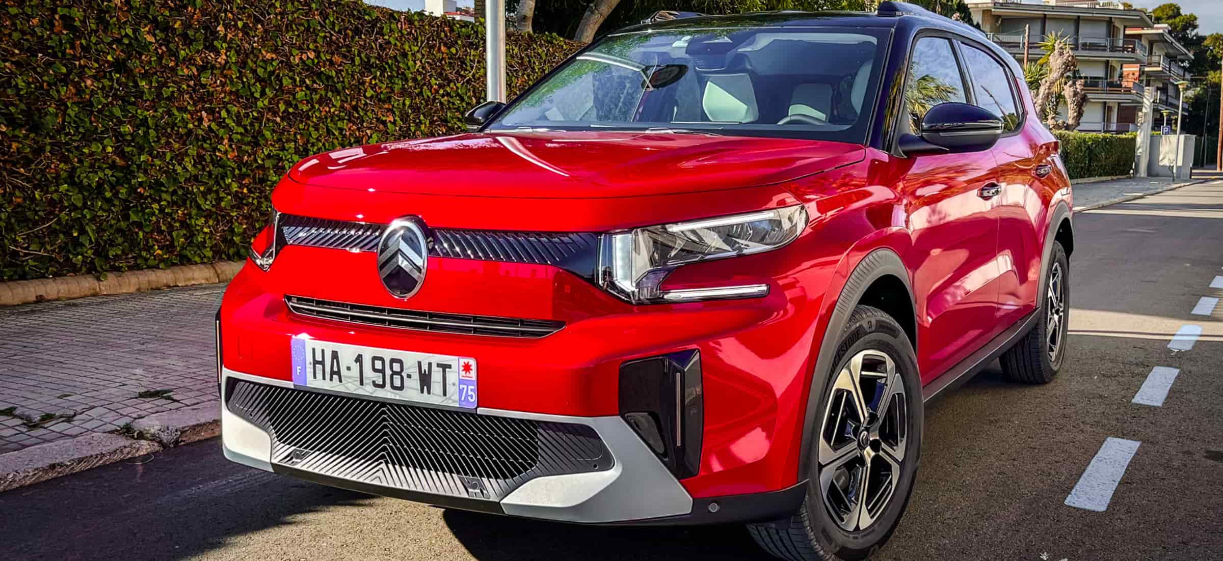 Citroen C3 Aircross to samochód, którego Dacia powinna się bać. Jest ultra tani, a dla trzeciego rzędu stracicie głowę