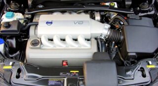 Wielki SUV z silnikiem V8 w cenie Malucha. Wiem, że go chcesz, ale nie bądź głuptaskiem