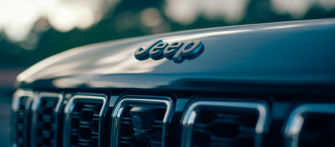 Jeep logo cover