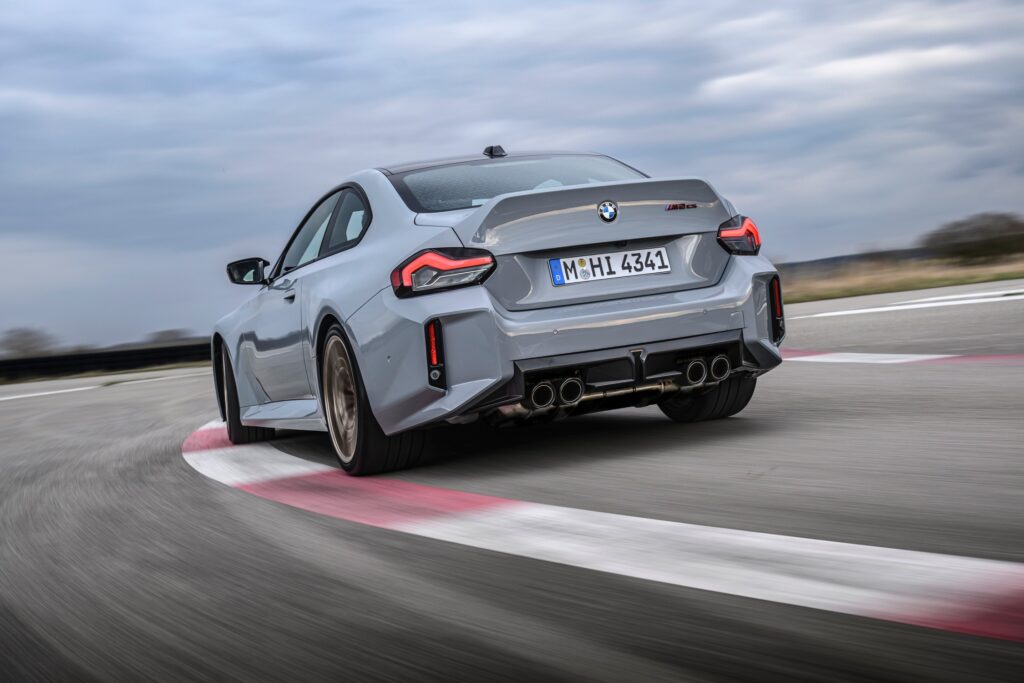 https://ocs-pl.oktawave.com/v1/AUTH_2887234e-384a-4873-8bc5-405211db13a2/autoblog/2025/05/bmw-m2-cs-13-1024x683.jpg