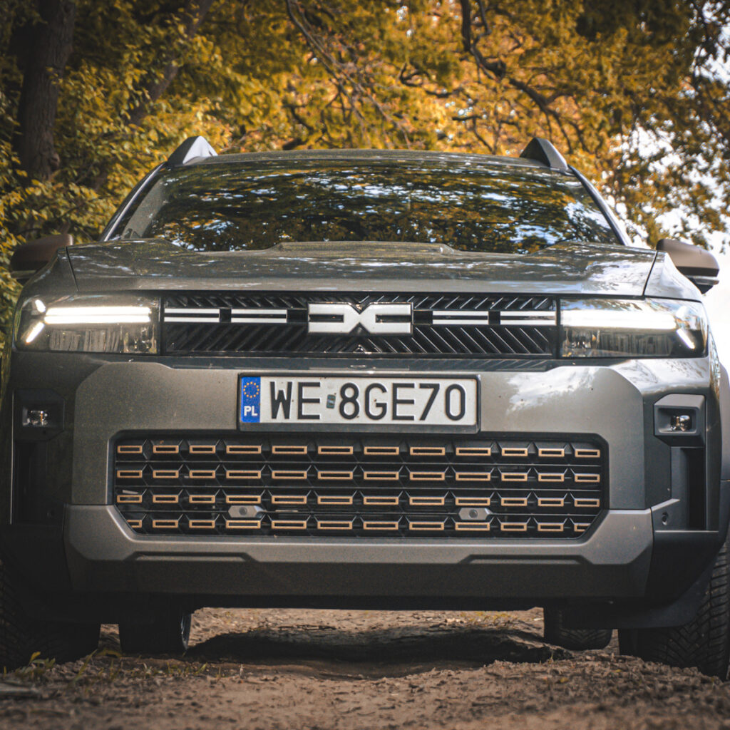 https://ocs-pl.oktawave.com/v1/AUTH_2887234e-384a-4873-8bc5-405211db13a2/autoblog/2025/05/dacia-bigster-4x4-07-1024x1024.jpg