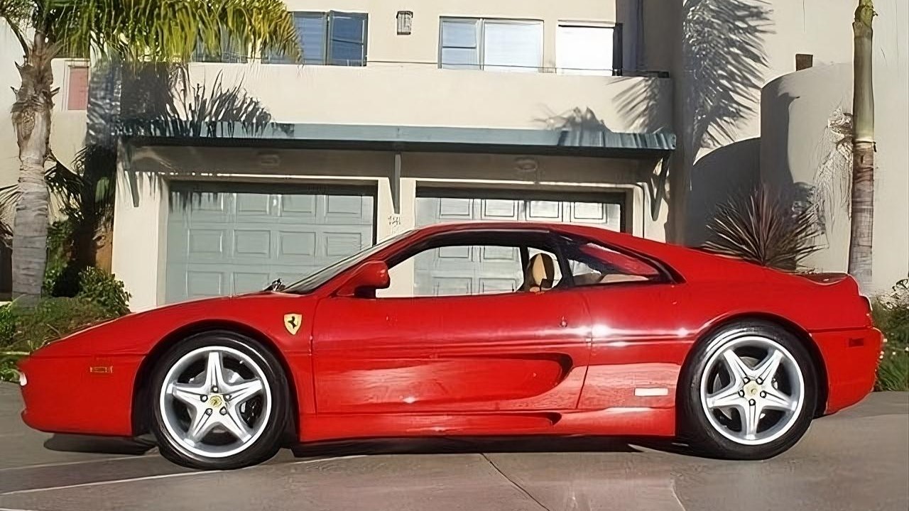 Kultowe Ferrari z silnikiem Opla istnieje. Jest mocniejsze niż seria z lat 90.