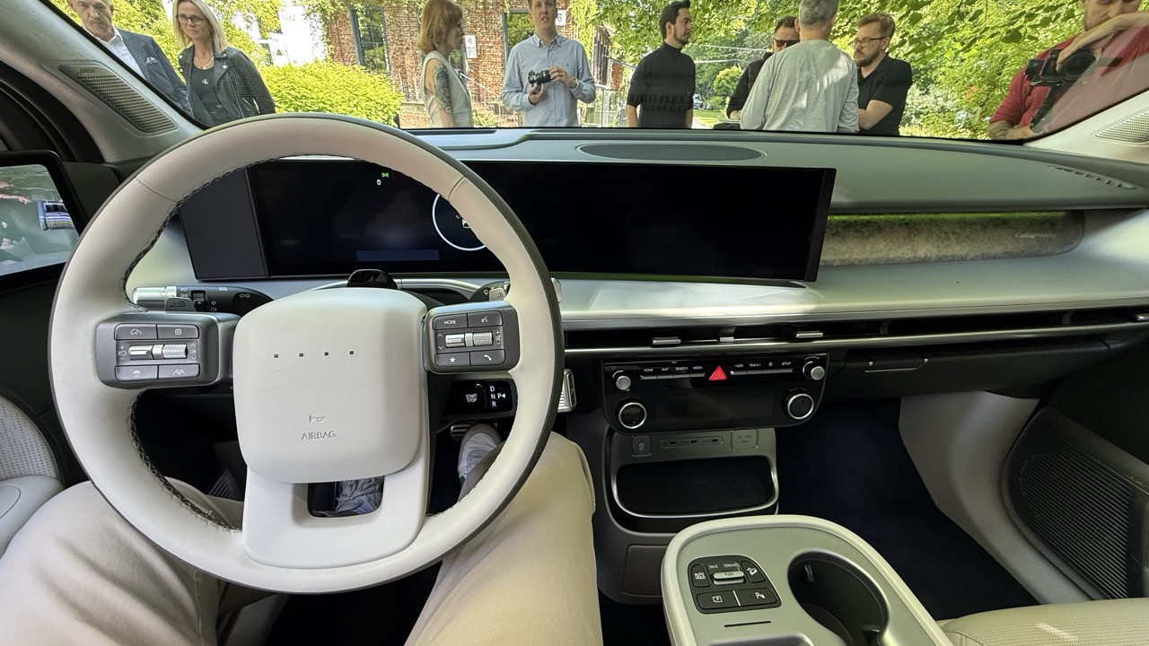 ioniq 9