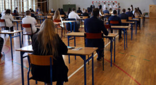 Lepiej wcześniej wyjedź na maturę. Ostatnie Pokolenie wysłało komunikat