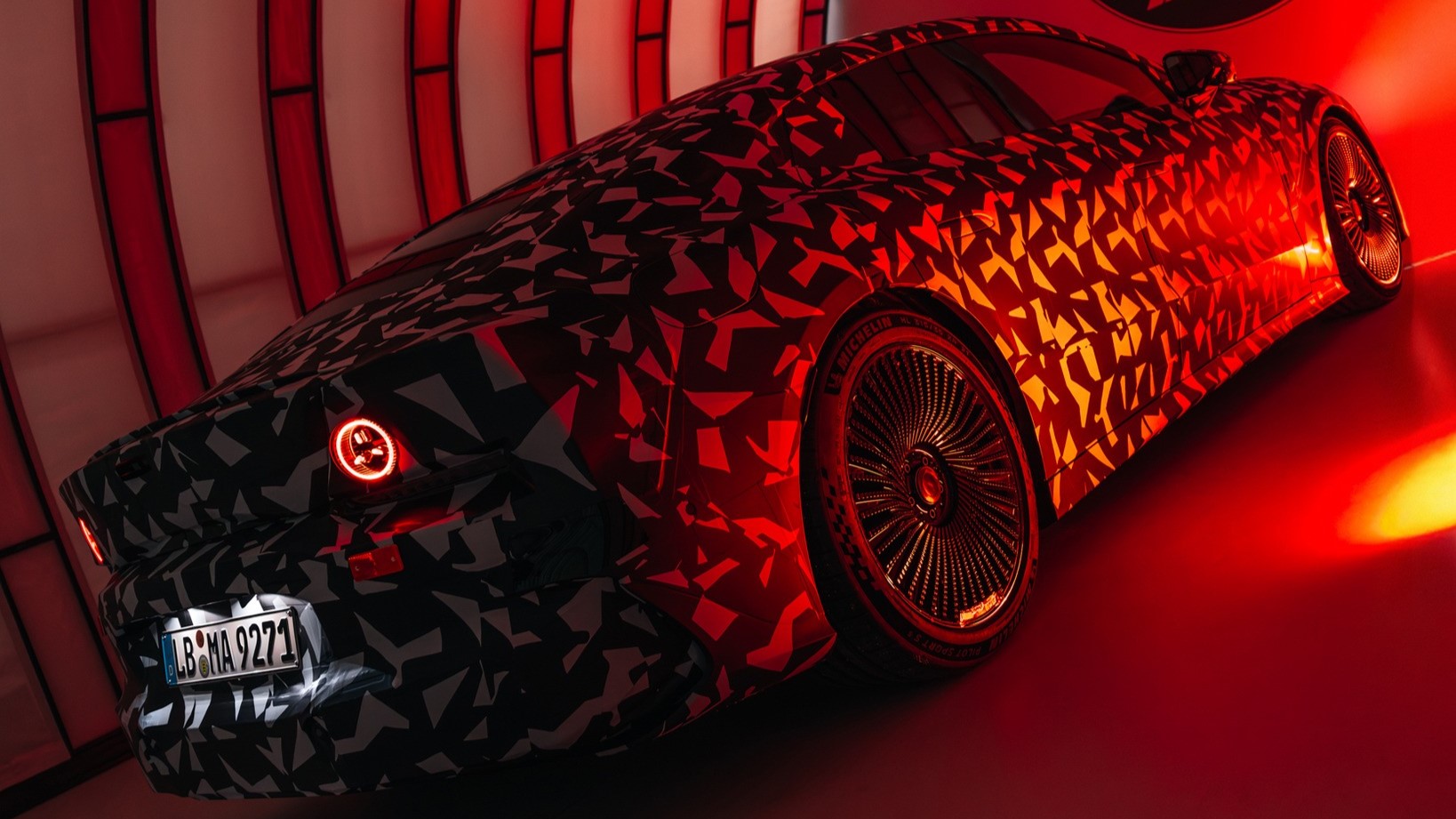 A cóż to za bestię chowa Mercedes? GT 63 S E Performance to przy niej rower
