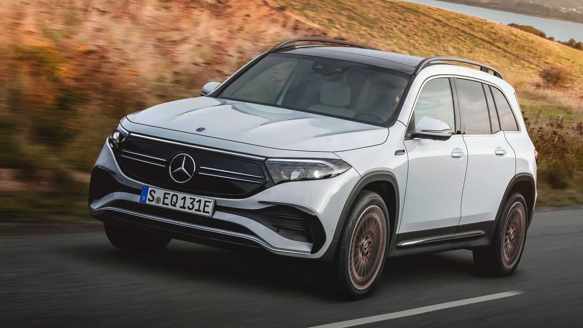 Mercedes usuwa jednego SUV-a z gamy. Szykuje też nowy, kanciasty model