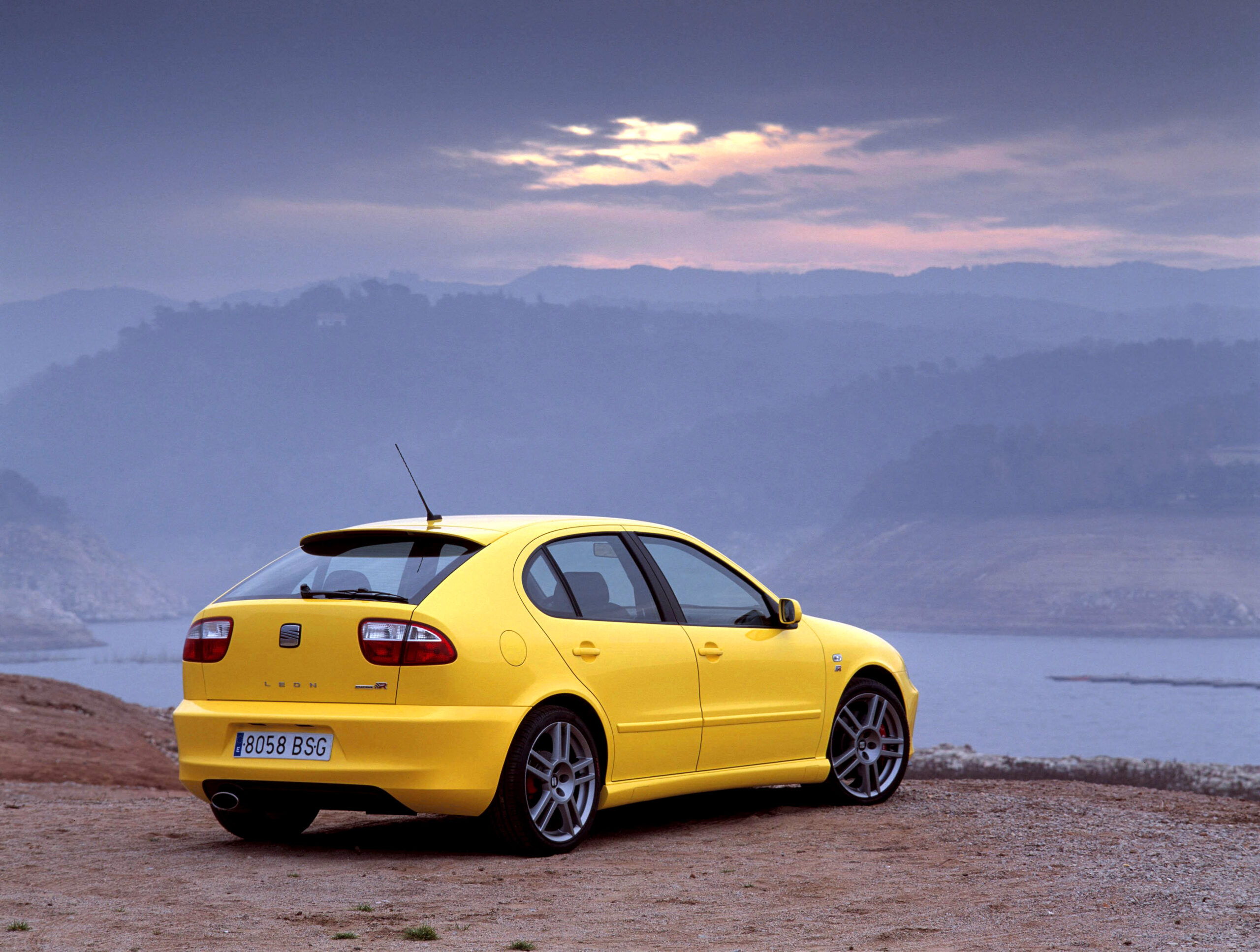 seat historia 75 lat